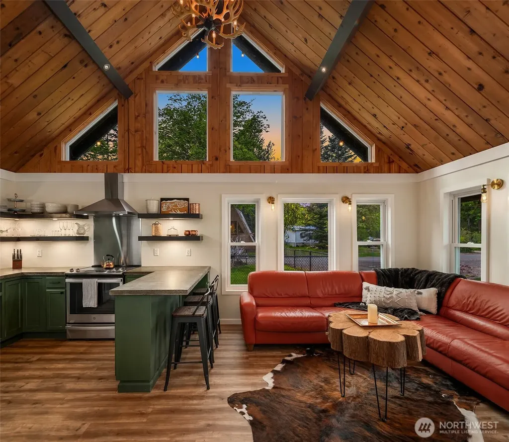 132 Slalom Way Packwood WA 98361