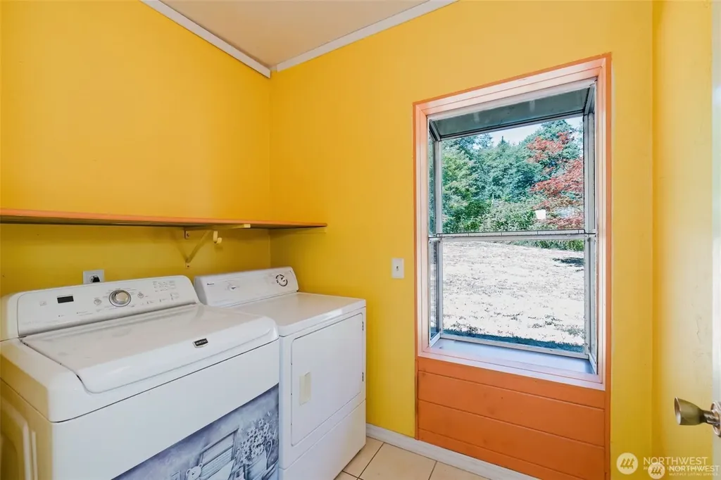1783 W Shelton Matlock Road Shelton WA 98584