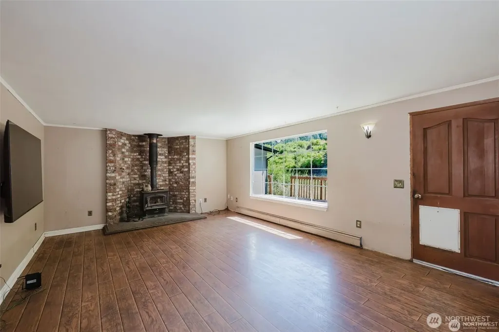 1783 W Shelton Matlock Road Shelton WA 98584