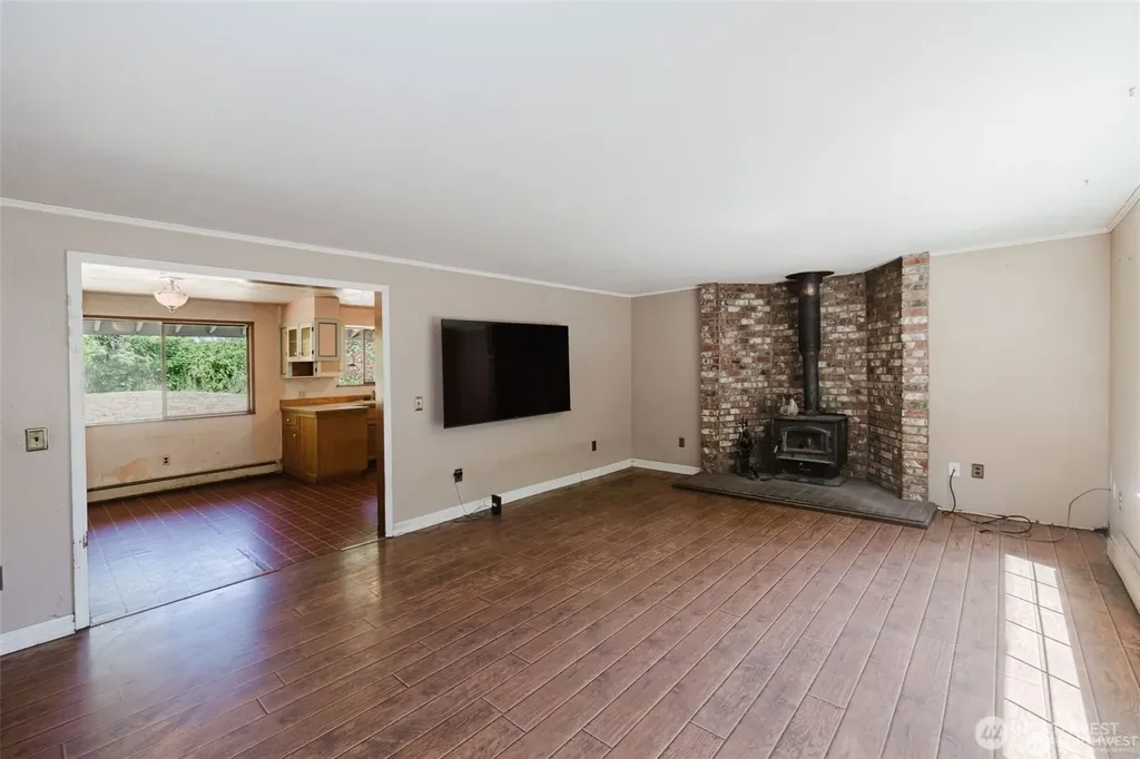 1783 W Shelton Matlock Road Shelton WA 98584
