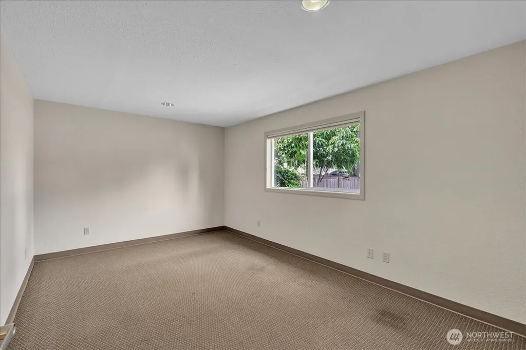 7522 221st Place SW Edmonds WA 98026