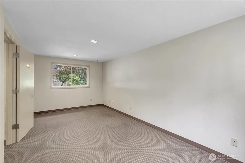 7522 221st Place SW Edmonds WA 98026