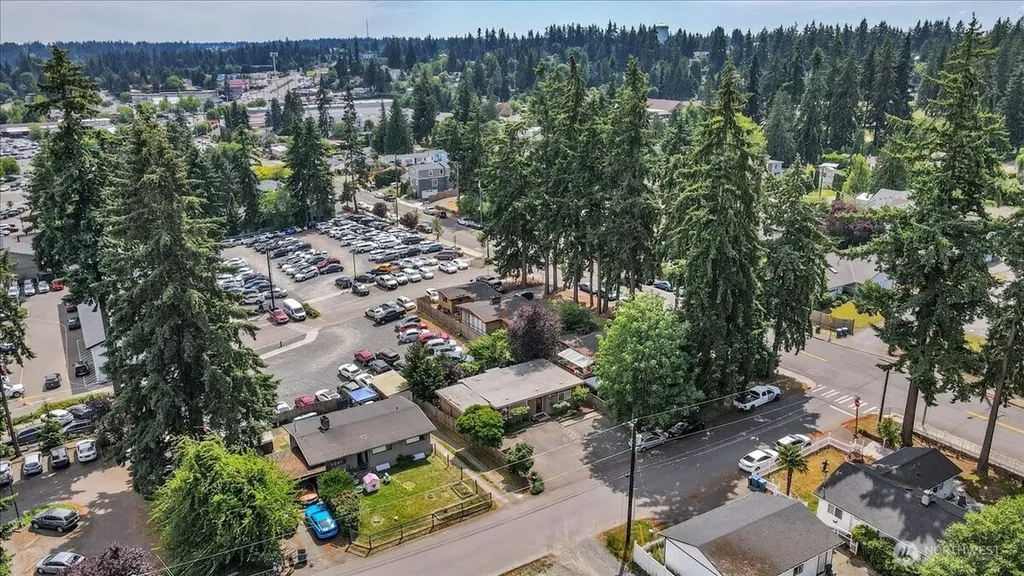 7522 221st Place SW Edmonds WA 98026