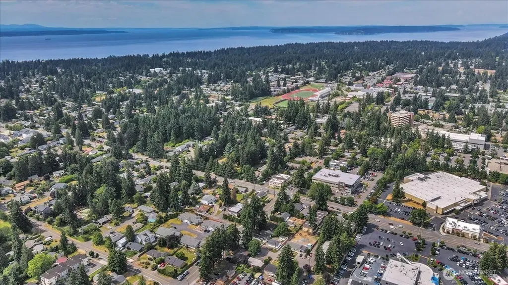7522 221st Place SW Edmonds WA 98026