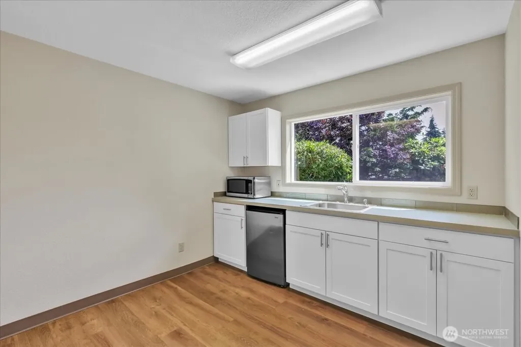 7522 221st Place SW Edmonds WA 98026