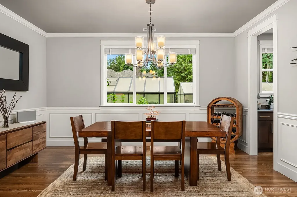 9233 255th Avenue NE Redmond WA 98053