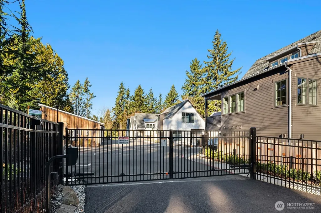 2218 NE 125th Street Seattle WA 98125