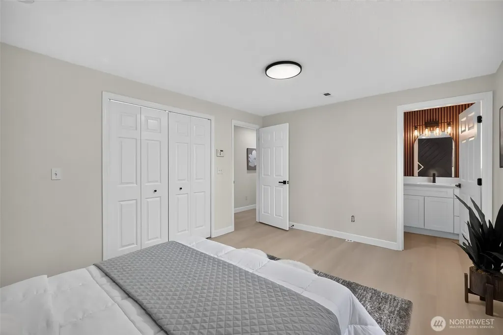 3710 100th Place NE Marysville WA 98270