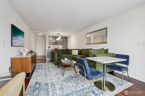 520 2nd Avenue W Seattle WA 98119