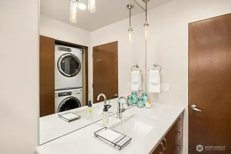1535 NW 58th Street Seattle WA 98107