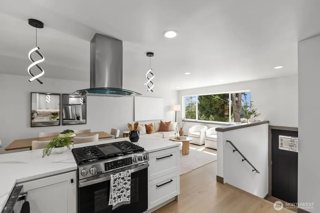 5926 23rd Avenue S Seattle WA 98108