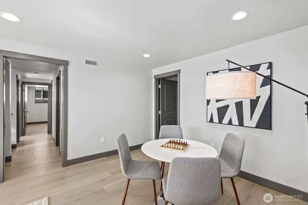 5926 23rd Avenue S Seattle WA 98108