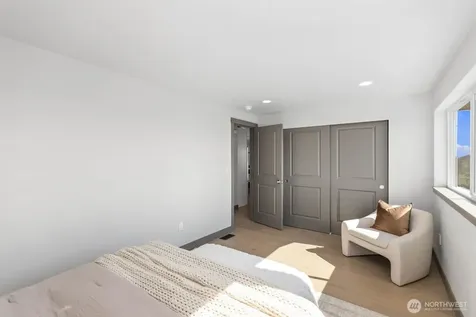 5926 23rd Avenue S Seattle WA 98108