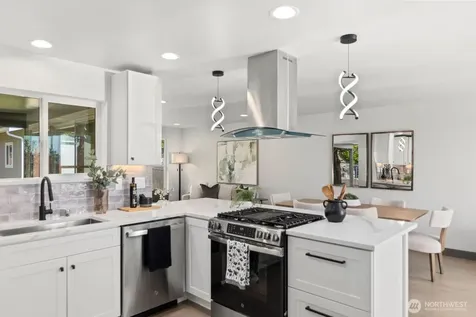 5926 23rd Avenue S Seattle WA 98108