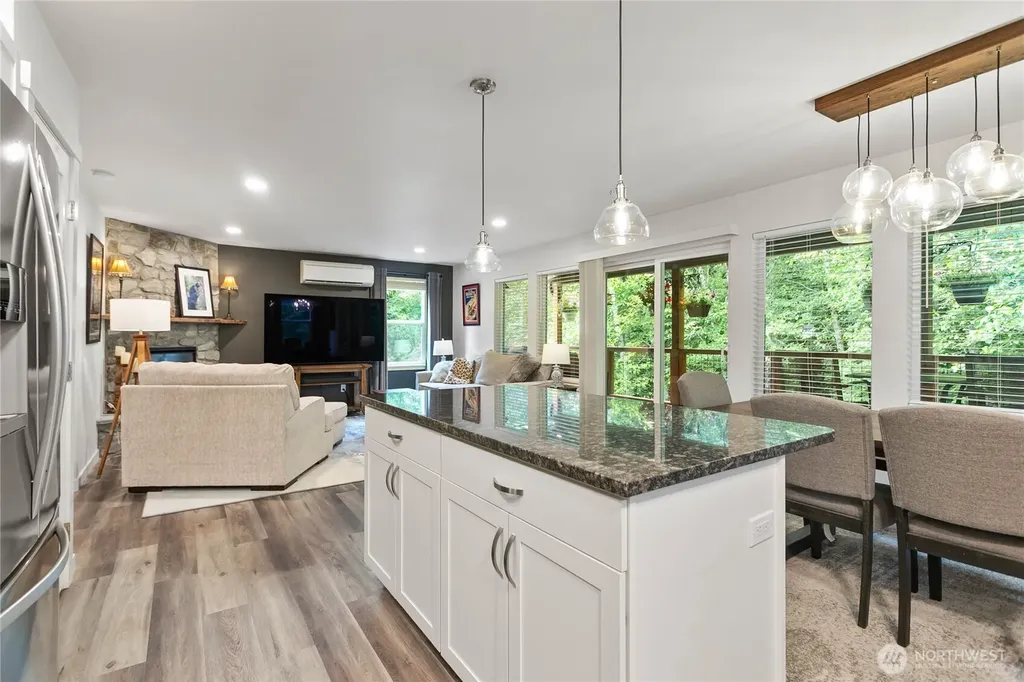 463 E Alder Drive Sedro Woolley WA 98284