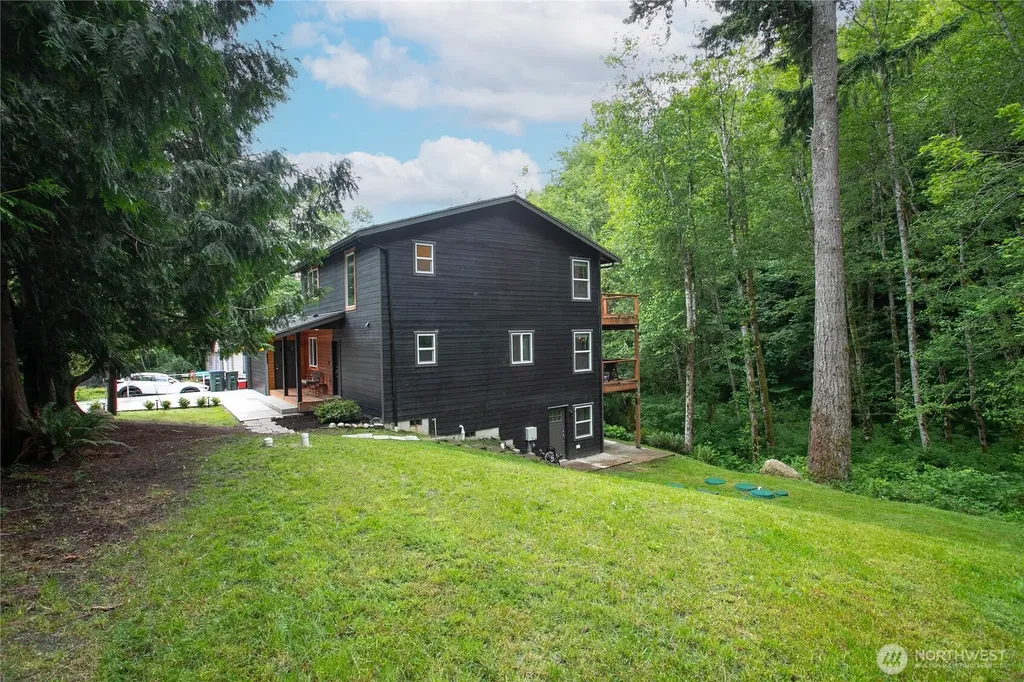463 E Alder Drive Sedro Woolley WA 98284