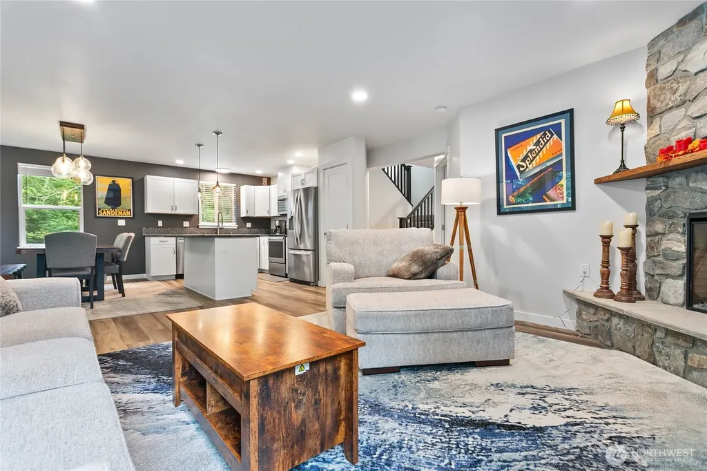 463 E Alder Drive Sedro Woolley WA 98284