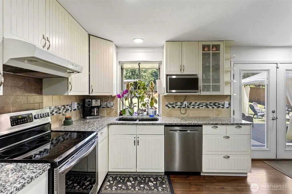 12711 52nd Avenue E Tacoma WA 98446