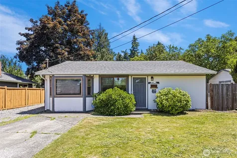 12711 52nd Avenue E Tacoma WA 98446