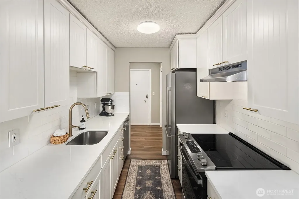 5501 11th Avenue NW Seattle WA 98107