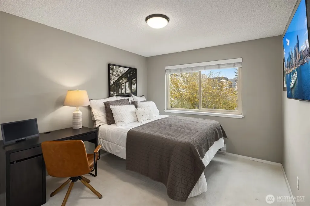 5501 11th Avenue NW Seattle WA 98107