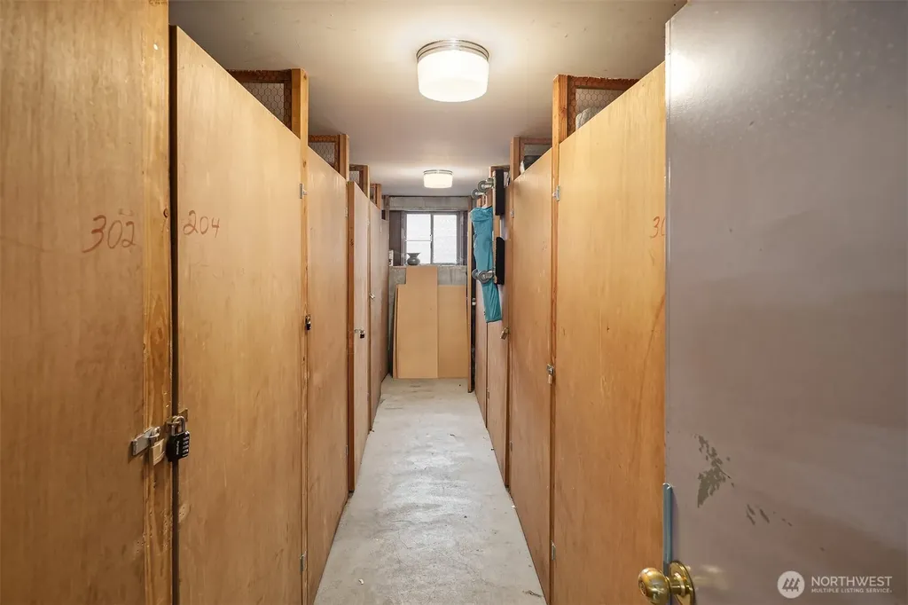 5501 11th Avenue NW Seattle WA 98107
