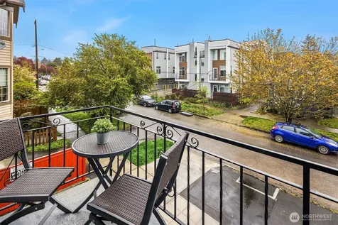 5501 11th Avenue NW Seattle WA 98107