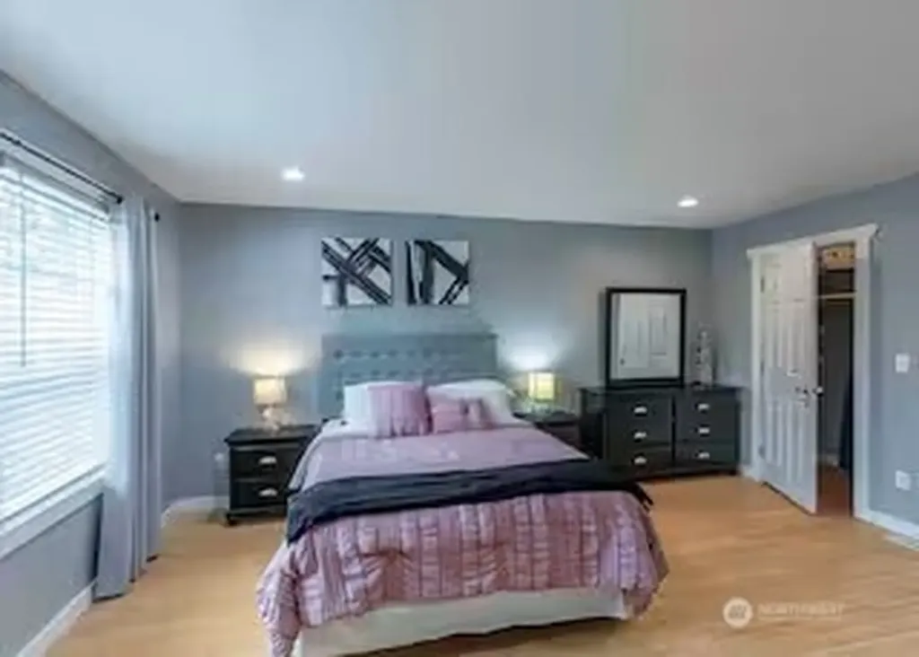 4248 S 148th Street Tukwila WA 98168
