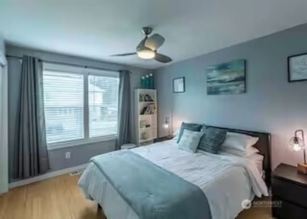 4248 S 148th Street Tukwila WA 98168