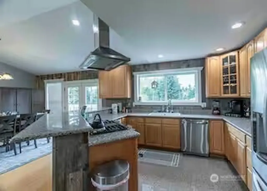 4248 S 148th Street Tukwila WA 98168