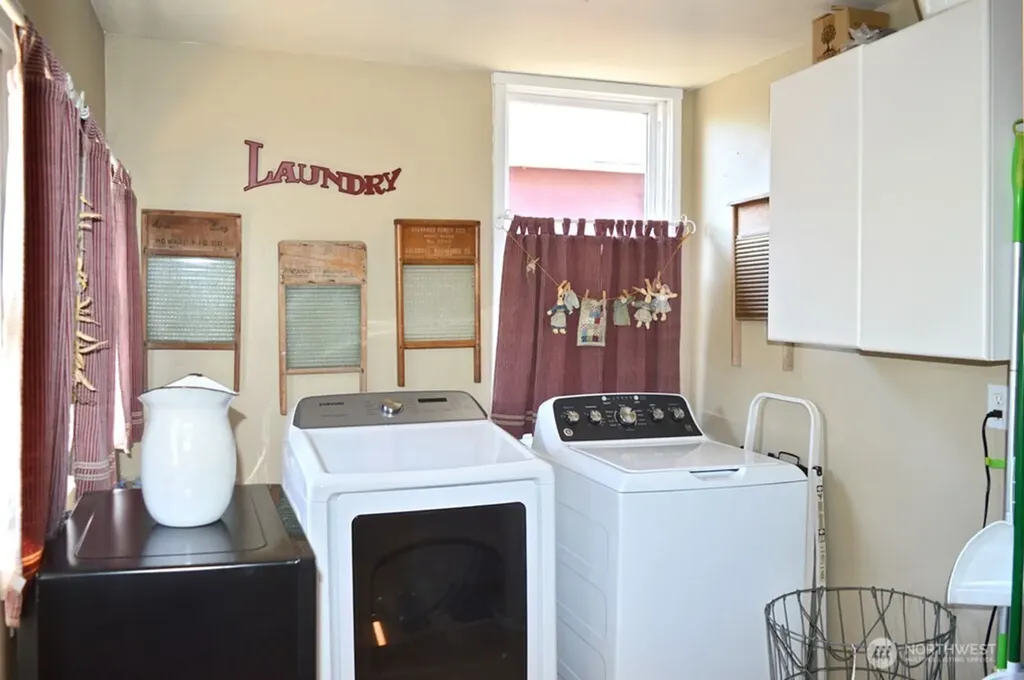 673 SW Chehalis Avenue Chehalis WA 98532