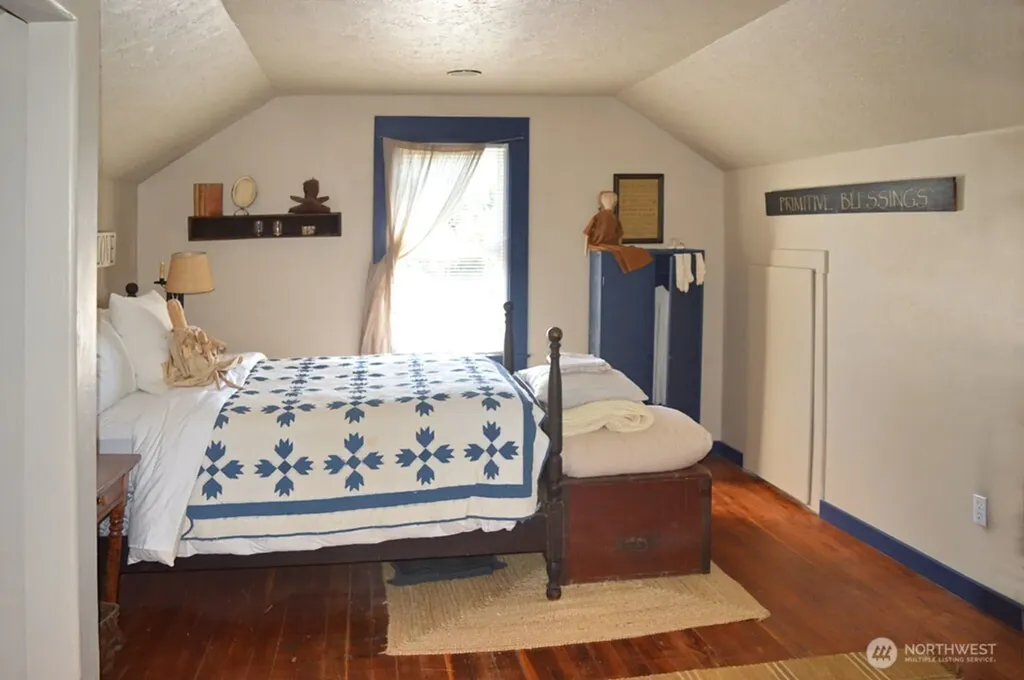 673 SW Chehalis Avenue Chehalis WA 98532