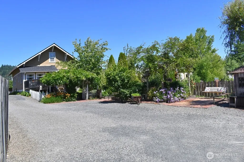 673 SW Chehalis Avenue Chehalis WA 98532