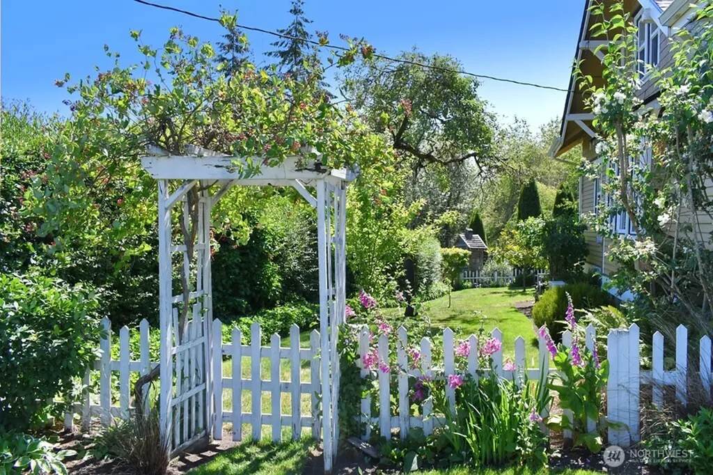 673 SW Chehalis Avenue Chehalis WA 98532