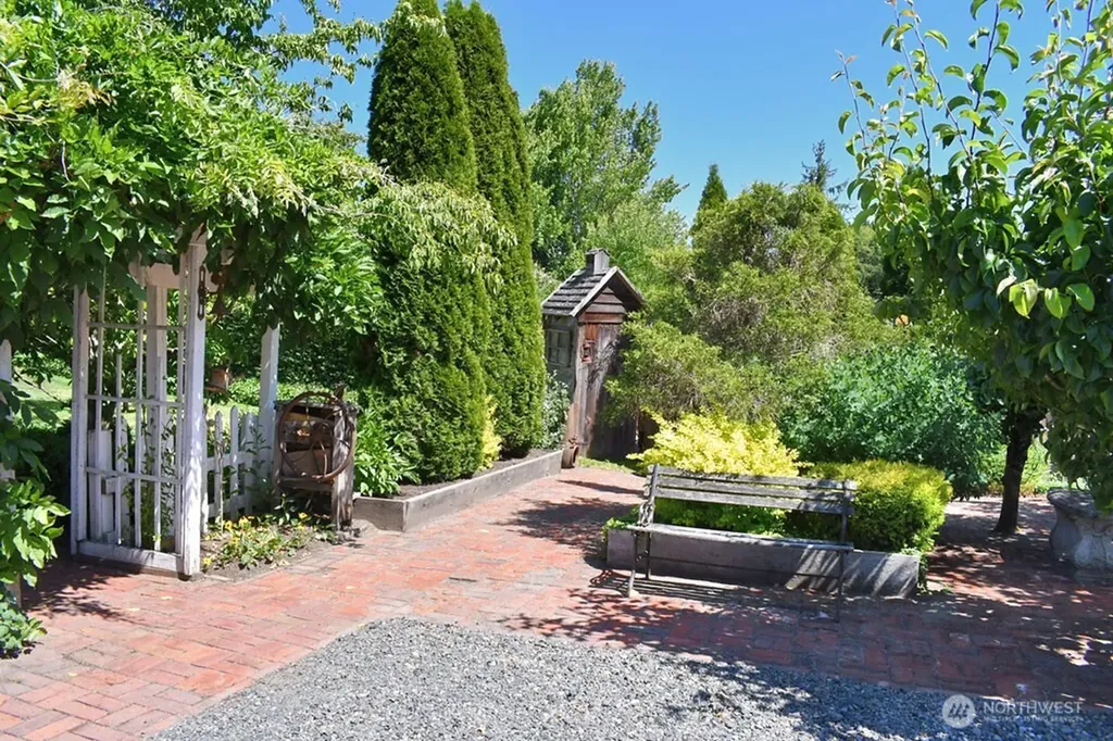 673 SW Chehalis Avenue Chehalis WA 98532
