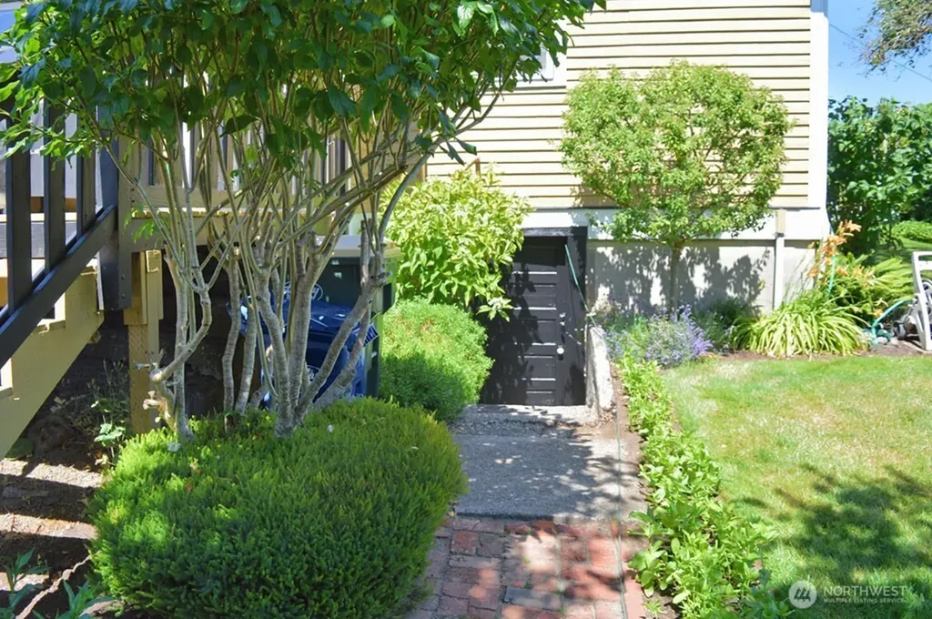 673 SW Chehalis Avenue Chehalis WA 98532