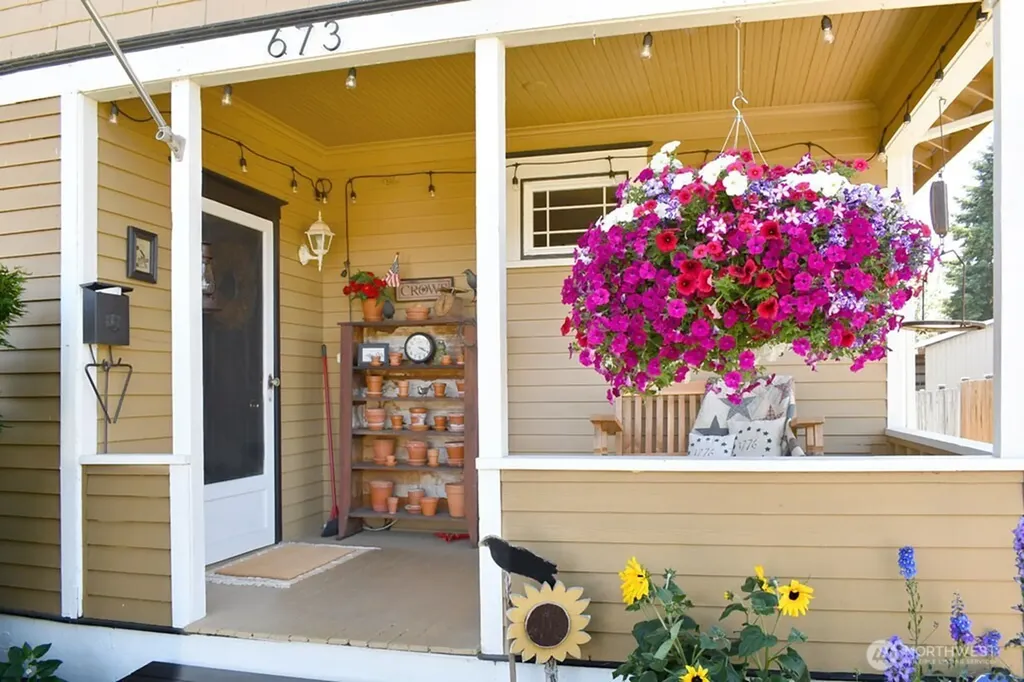 673 SW Chehalis Avenue Chehalis WA 98532
