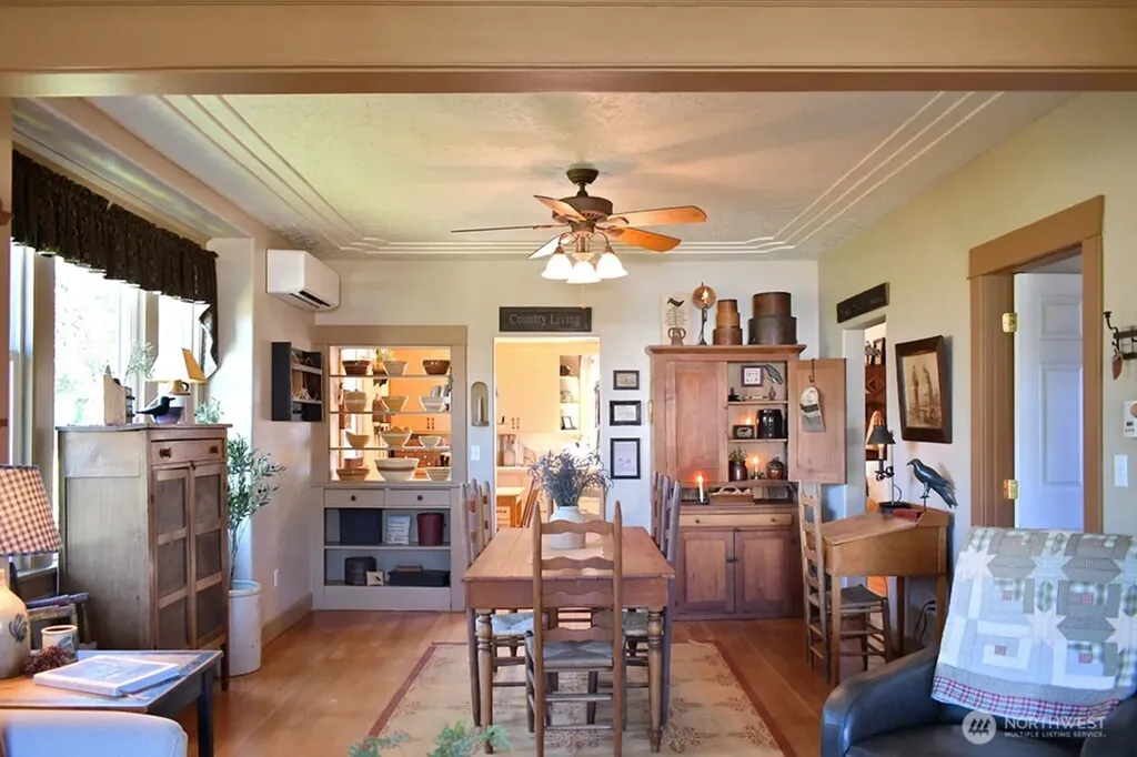 673 SW Chehalis Avenue Chehalis WA 98532