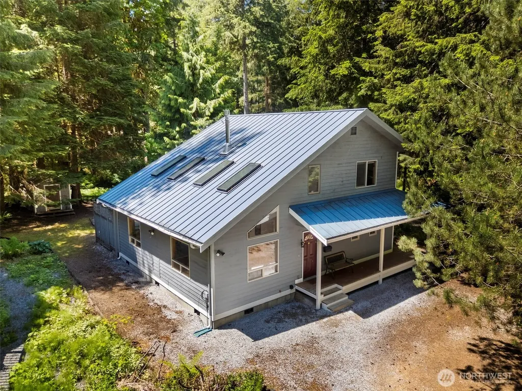 7101 Rainier Way Glacier WA 98244