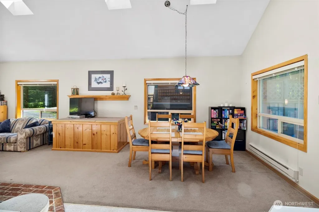 7101 Rainier Way Glacier WA 98244
