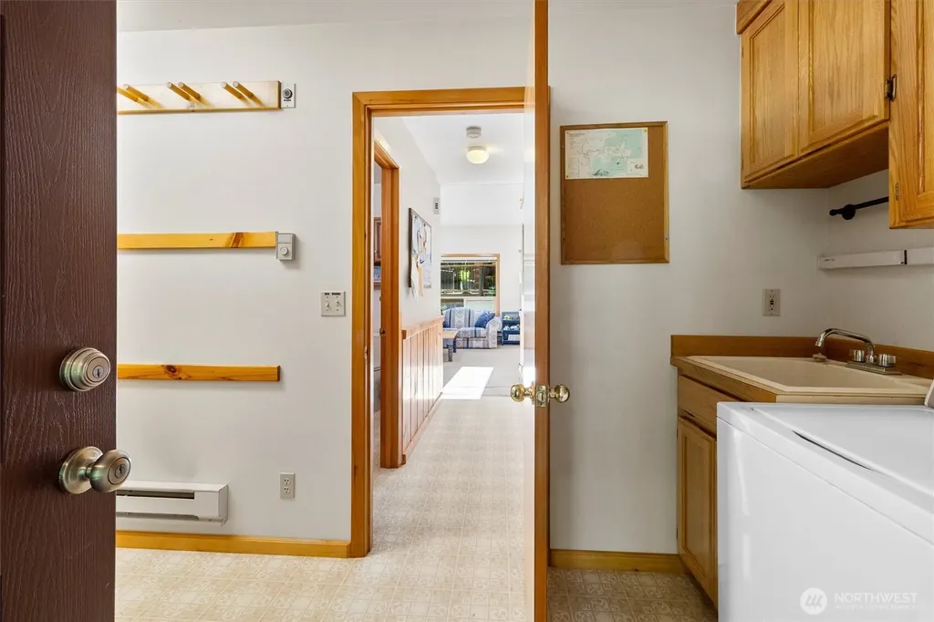 7101 Rainier Way Glacier WA 98244