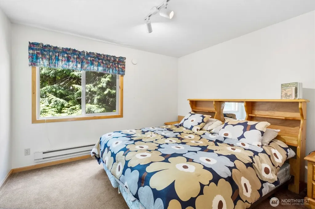 7101 Rainier Way Glacier WA 98244