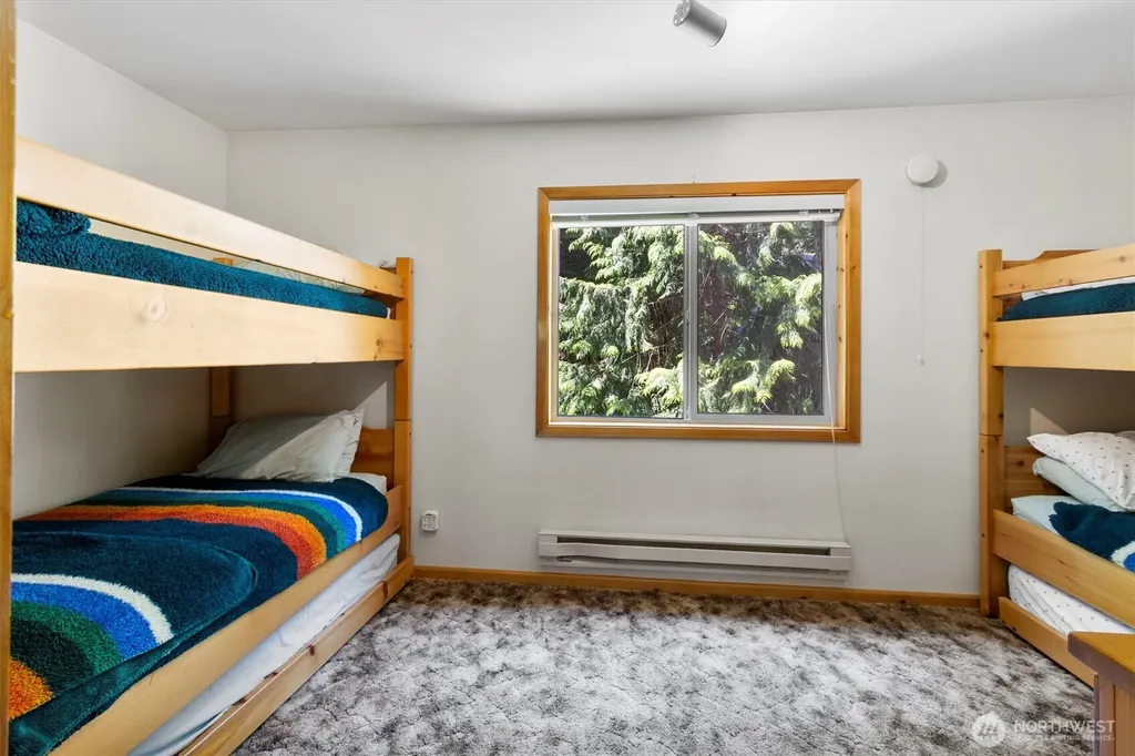7101 Rainier Way Glacier WA 98244