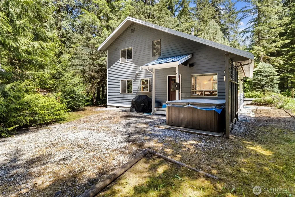 7101 Rainier Way Glacier WA 98244