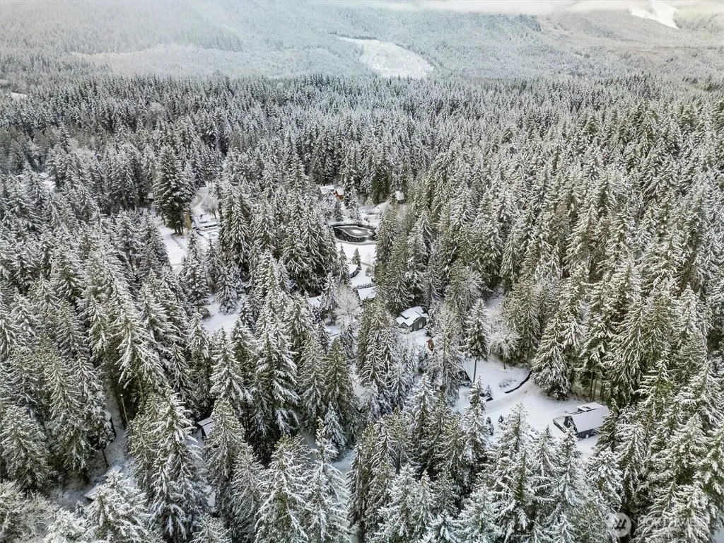 7101 Rainier Way Glacier WA 98244