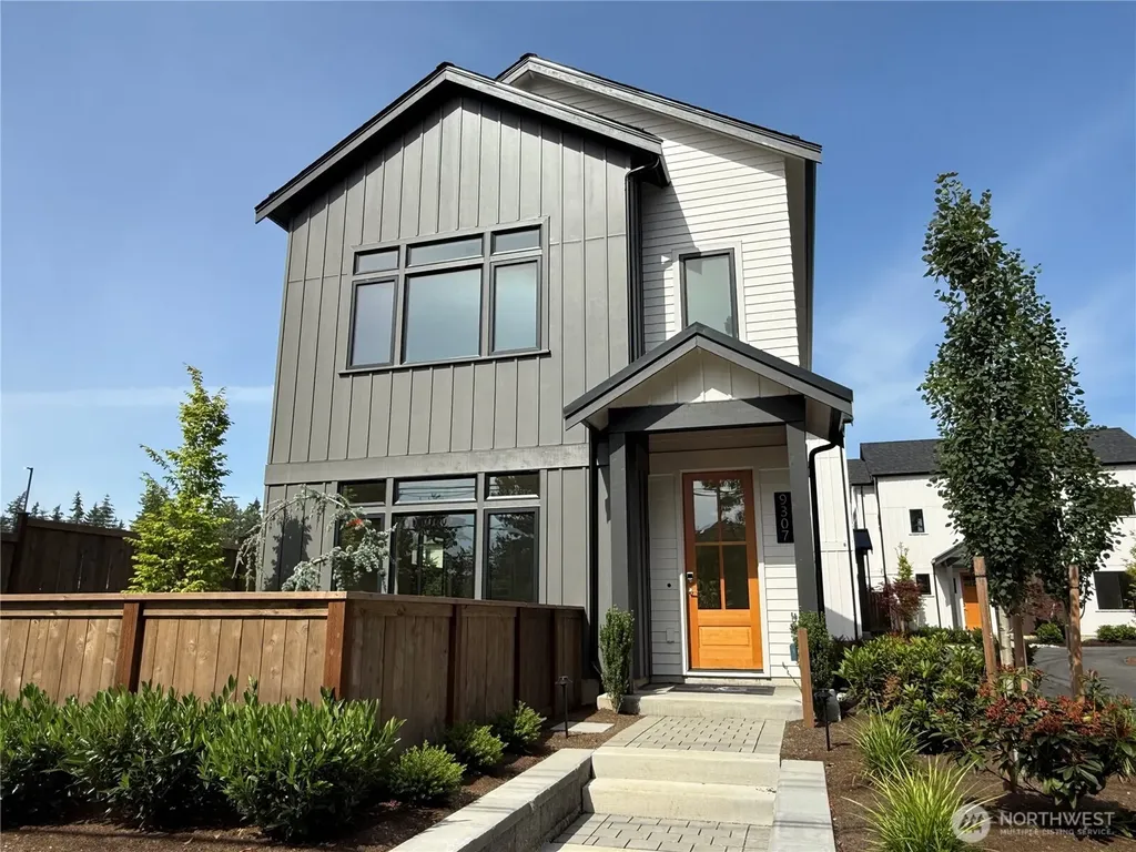 9307 132nd Avenue NE Kirkland WA 98033