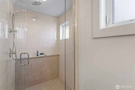 9307 132nd Avenue NE Kirkland WA 98033