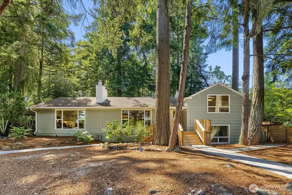 16051 21st Avenue SW Burien WA 98166