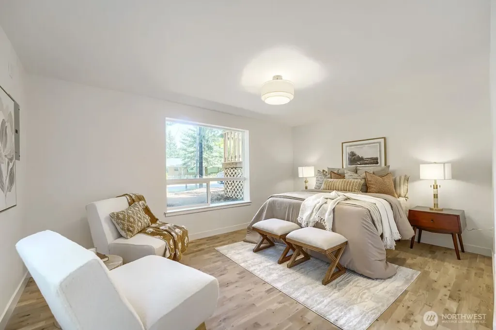 16051 21st Avenue SW Burien WA 98166