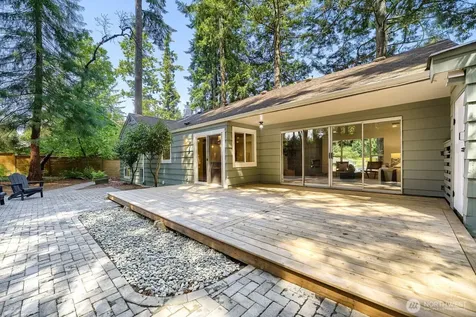 16051 21st Avenue SW Burien WA 98166